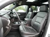 Thumbnail of 2022 Summit White Chevrolet Traverse