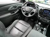 Thumbnail of 2022 Summit White Chevrolet Traverse