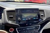Thumbnail of 2019 Lunar Silver Metallic Honda Pilot