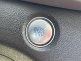 Thumbnail of 2020 Shimmering Silver Pearl Hyundai SANTA FE