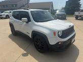 Thumbnail of 2018 White Jeep Renegade