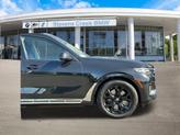 Thumbnail of 2022 Black Sapphire Metallic BMW X7