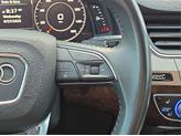 Thumbnail of 2019 Orca Black Metallic Audi Q7