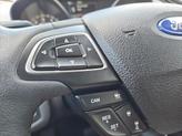 Thumbnail of 2017 White Gold Metallic Ford Escape