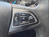 Thumbnail of 2017 White Gold Metallic Ford Escape
