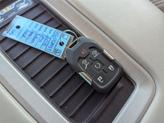 Thumbnail of 2015 Champagne Silver Metallic GMC Yukon