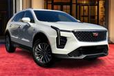 Thumbnail of 2025 Crystal White Tricoat Cadillac XT4