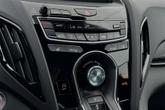 Thumbnail of 2025 Solar Silver Metallic Acura RDX