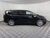 Thumbnail of 2025 Diamond Black Crystal Pearlcoat Chrysler Pacifica
