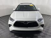 Thumbnail of 2020 Blizzard Pearl Toyota Highlander