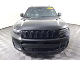 Thumbnail of 2024 Diamond Black Crystal Pearlcoat Jeep Grand Cherokee L