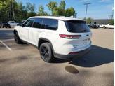 Thumbnail of 2022 Bright White Clearcoat Jeep Grand Cherokee L
