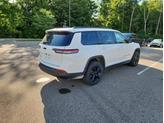 Thumbnail of 2022 Bright White Clearcoat Jeep Grand Cherokee L