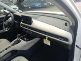 Thumbnail of 2026 Platinum White Pearl Honda HR-V