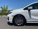 Thumbnail of 2025 Platinum White Pearl Honda Odyssey
