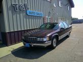 Thumbnail of 1995 MAROON Cadillac Fleetwood