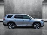 Thumbnail of 2025 Lunar Silver Metallic Honda Pilot