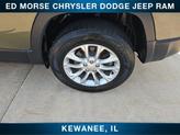 Thumbnail of 2019 Olive Green Pearlcoat Jeep Cherokee