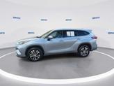 Thumbnail of 2022 MOON DUST Toyota Highlander