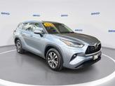 Photo of 2022 MOON DUST Toyota Highlander