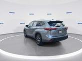 Thumbnail of 2022 MOON DUST Toyota Highlander