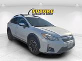 Thumbnail of 2017 Crystal White Pearl Subaru Crosstrek