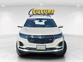 Thumbnail of 2023 Iridescent Pearl Tricoat Chevrolet Equinox