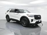 Thumbnail of 2025 White Metallic Ford Explorer