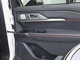 Thumbnail of 2025 White Metallic Ford Explorer