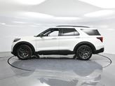Thumbnail of 2025 White Metallic Ford Explorer