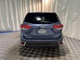 Thumbnail of 2017 Celestial Silver Metallic Toyota Highlander