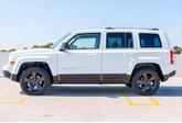 Thumbnail of 2011 Bright White Clearcoat Jeep Patriot