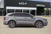 Thumbnail of 2023 Everlasting Silver Kia Sorento