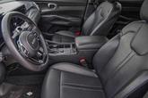 Thumbnail of 2023 Everlasting Silver Kia Sorento