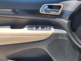 Thumbnail of 2016 Bright White Clearcoat Jeep Grand Cherokee