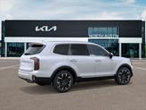 Thumbnail of 2025 White Kia Telluride