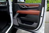 Thumbnail of 2023 White GMC Yukon XL