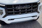 Thumbnail of 2023 Summit White GMC Canyon