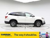 Thumbnail of 2019 White Honda Pilot