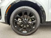 Thumbnail of 2022 Sparkling Silver Kia Sorento