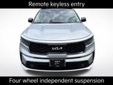 Thumbnail of 2022 Sparkling Silver Kia Sorento