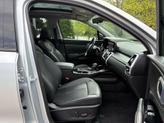 Thumbnail of 2022 Sparkling Silver Kia Sorento