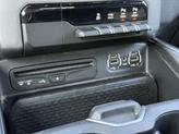 Thumbnail of 2019 Diamond Black Crystal Pearlcoat RAM 1500