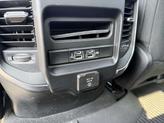 Thumbnail of 2019 Diamond Black Crystal Pearlcoat RAM 1500