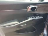 Thumbnail of 2023 Everlasting Silver Kia Sorento
