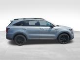 Thumbnail of 2023 Everlasting Silver Kia Sorento