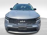 Thumbnail of 2023 Everlasting Silver Kia Sorento