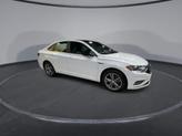Thumbnail of 2019 Pure White Volkswagen Jetta