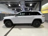 Thumbnail of 2024 Bright White Clearcoat Jeep Grand Cherokee