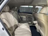 Thumbnail of 2010 Blizzard Pearl Toyota Venza